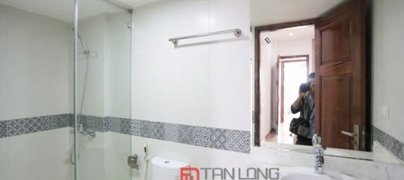 1 bedroom Apartment in Tay Ho, Vietnam No. 385 8