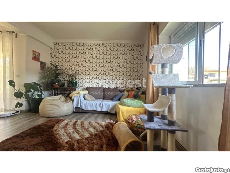 4 bedrooms Apartment in Ceira, Portugal No. 86650