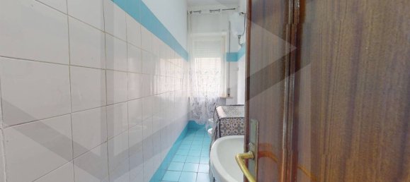 4غرفة شقة في Pomigliano d'Arco, Italy رقم 20672 12