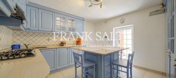 4 bedrooms Villa in Swieqi, Malta No. 10334 15