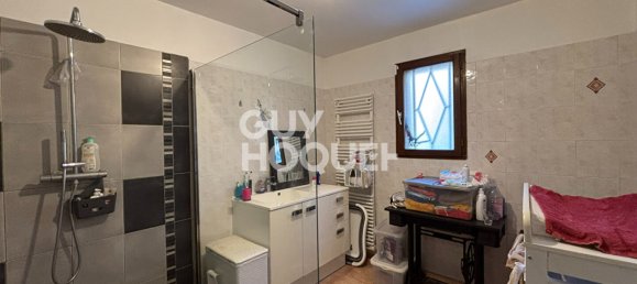 Casa de 3 dormitorios en Jaudrais, France No. 55549 7