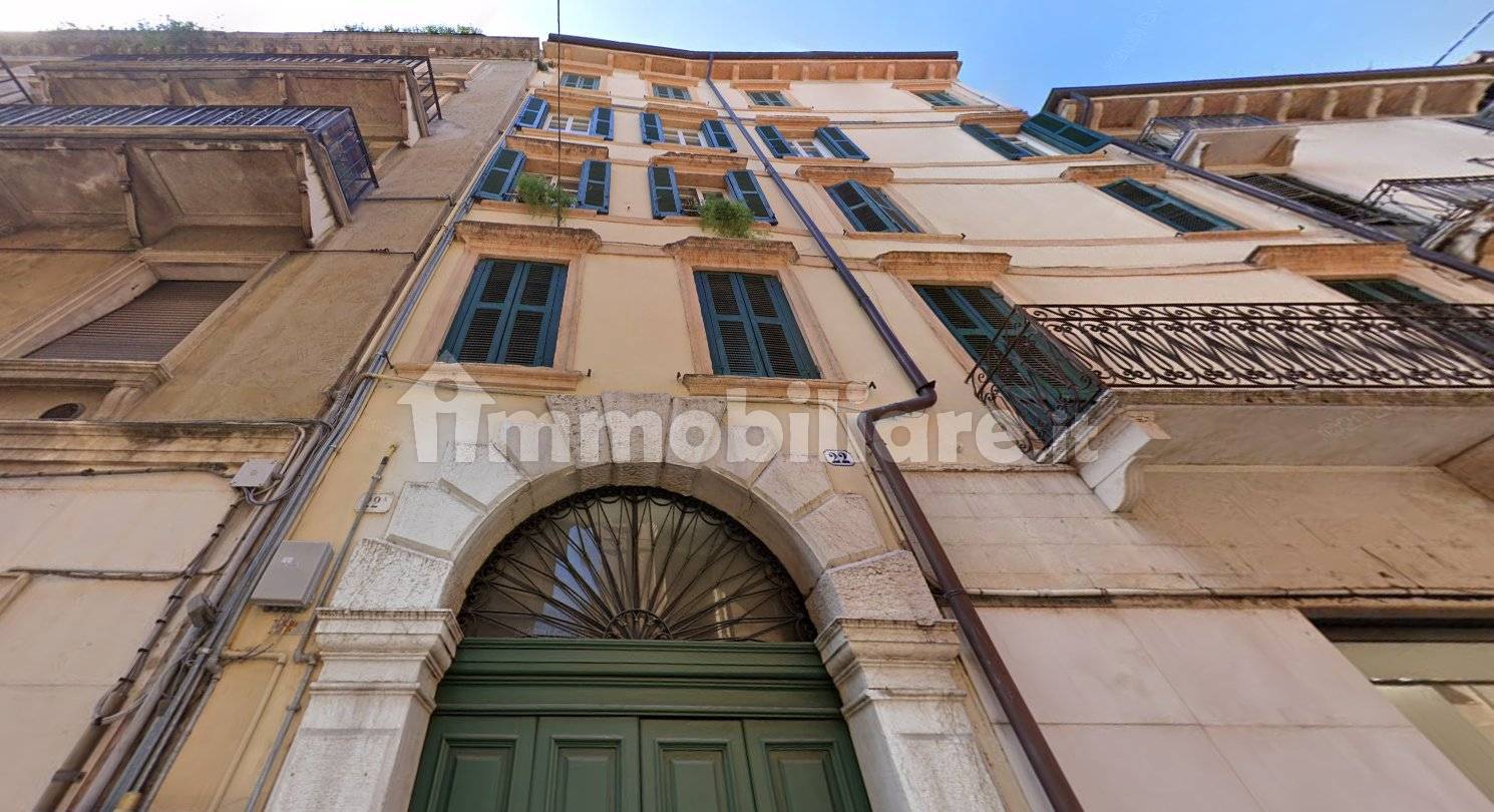 3 غرف نوم شقة في Verona, Italy رقم 277246