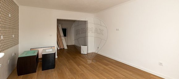 2 bedrooms House in Igrejinha, Portugal No. 21151 18