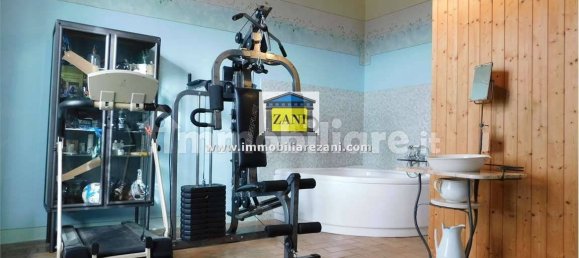 Villa de 4 dormitorios en Salsomaggiore Terme, Italy No. 260243 25