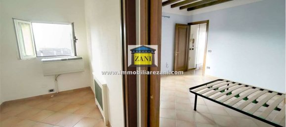 Villa de 4 dormitorios en Salsomaggiore Terme, Italy No. 260243 31