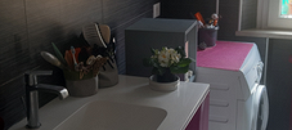 4 rooms Apartment in Falconara Marittima, Italy No. 253868 2