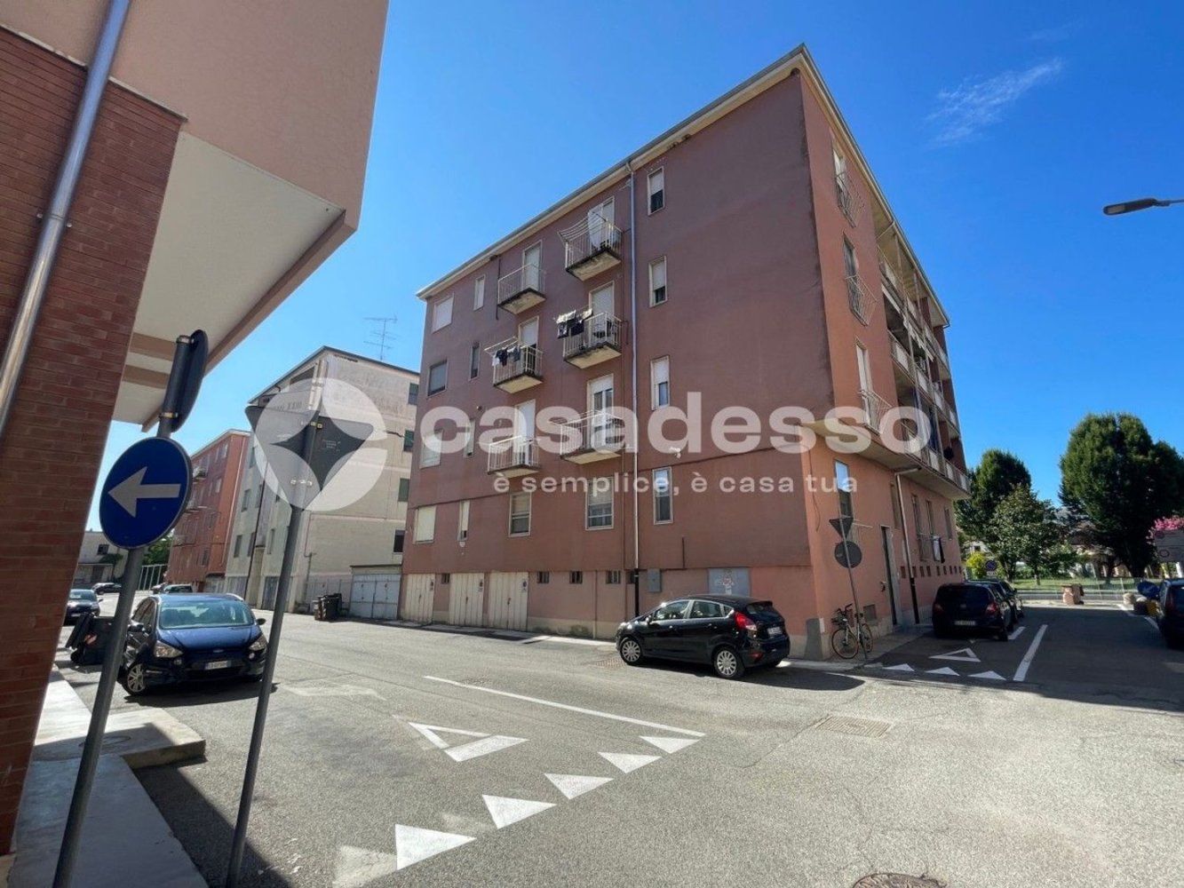 2 rooms Apartment in Trino, Italy No. 262419