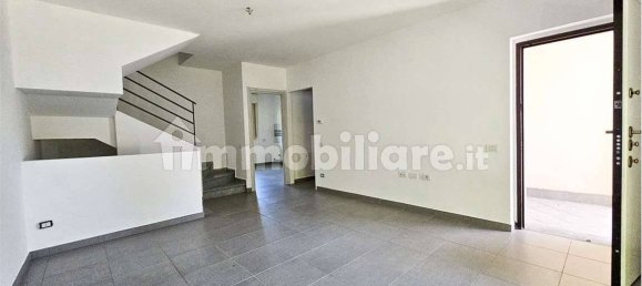 Casa T3 em Mozzate, Italy N.º 340655 10