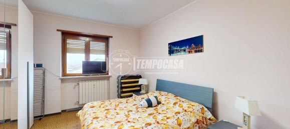 3 rooms Apartment in Vinovo, Italy No. 35978 11
