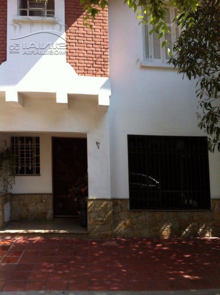 Casa de 3 dormitorios en Sao Paulo, Brazil No. 574073