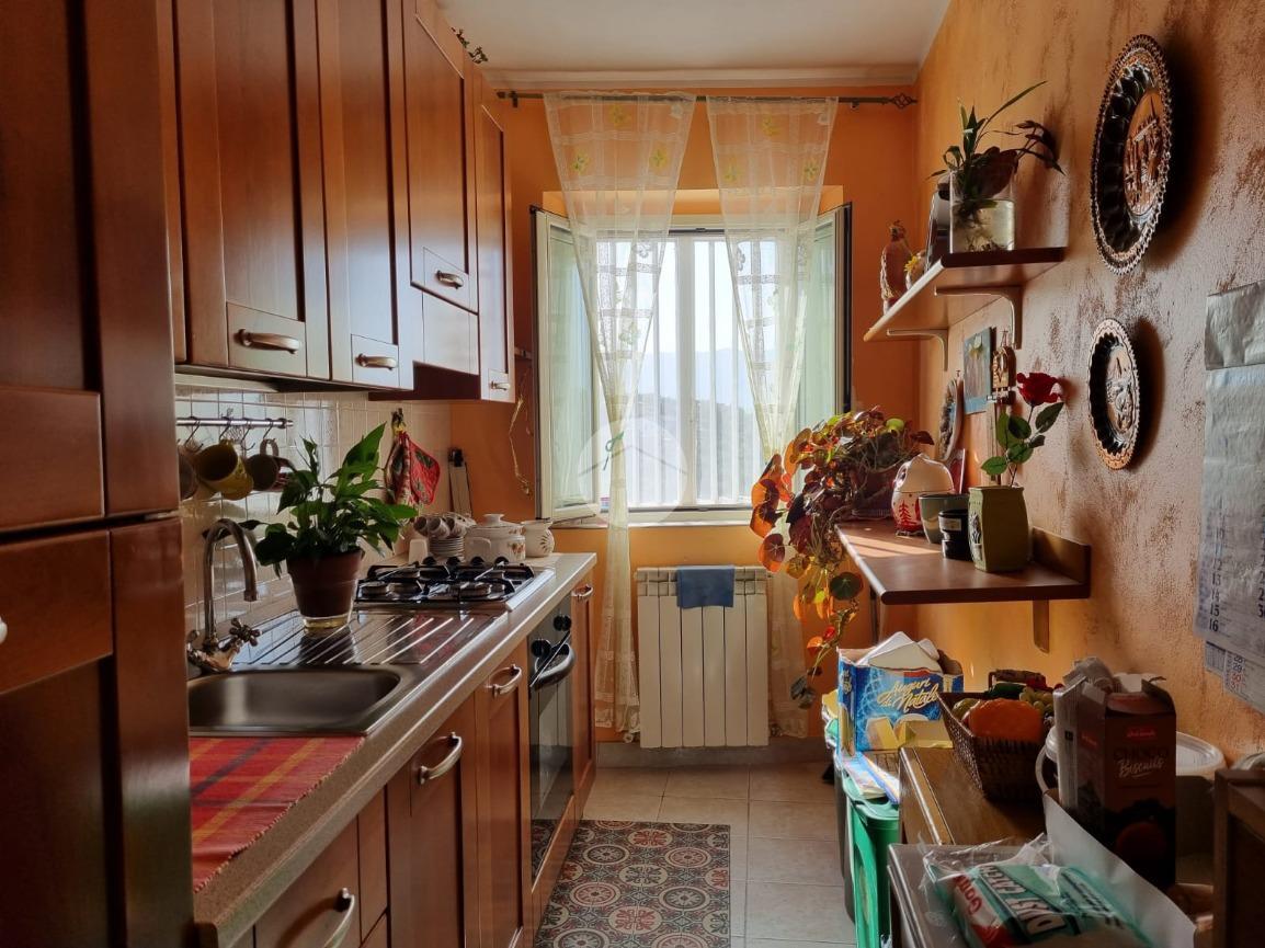 Casa de 3 habitaciónes en Cosenza, Italy No. 107451