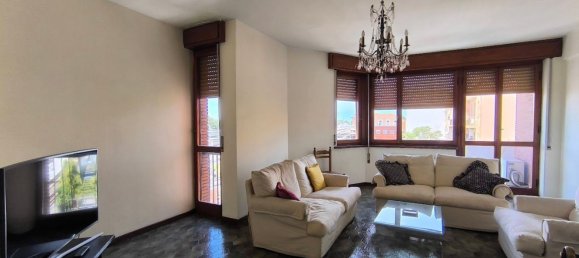 5 Schlafzimmer Wohnung in Pisa, Italy, Nr. 326010 6