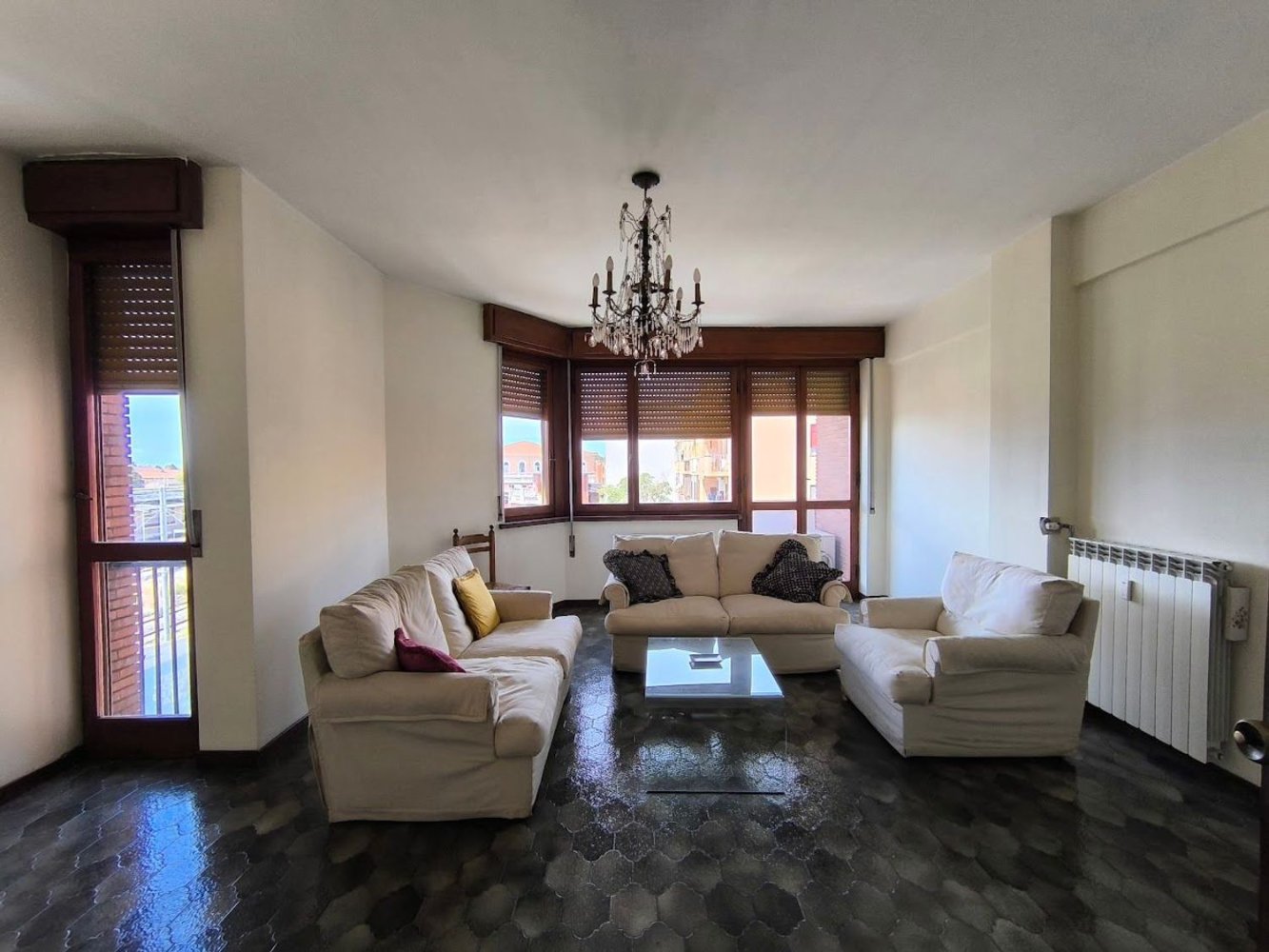 5 Schlafzimmer Wohnung in Pisa, Italy, Nr. 326010