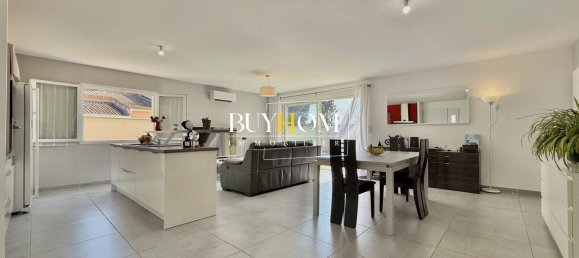 Villa T5 em L'Isle-sur-la-Sorgue, France N.º 359785 2