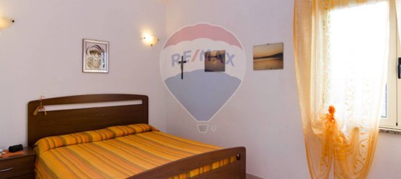 2 bedrooms Villa in Sardinia, Italy No. 277706 3