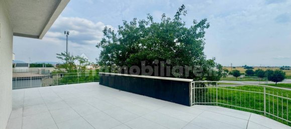 2 bedrooms Penthouse in Rovato, Italy No. 369928 2