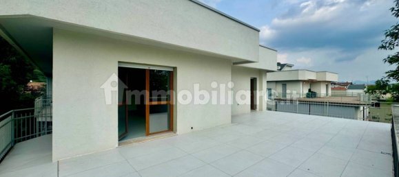 2 bedrooms Penthouse in Rovato, Italy No. 369928 3
