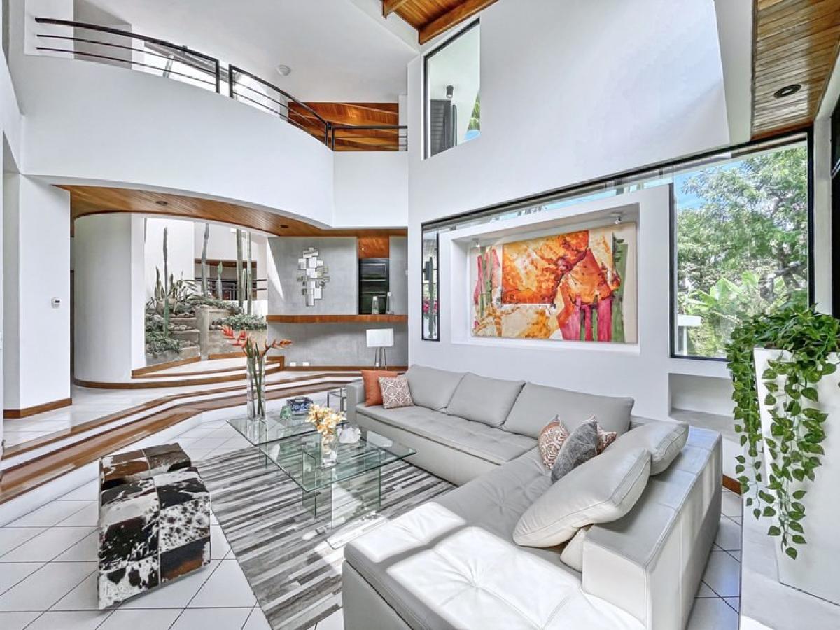 4 dormitorios сasa en venta en Santa Ana, San José, Costa Rica № 818