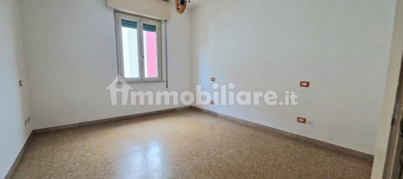 2 bedrooms Apartment in Pescara, Italy No. 155891 5