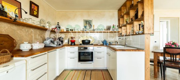 12 rooms Villa in Passignano sul Trasimeno, Italy No. 7343 27