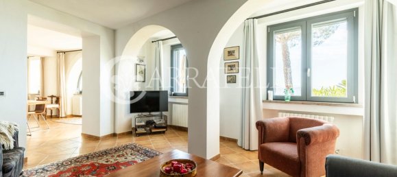 12 rooms Villa in Passignano sul Trasimeno, Italy No. 7343 34