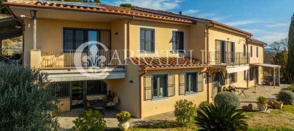 12 rooms Villa in Passignano sul Trasimeno, Italy No. 7343 18