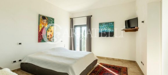 12 rooms Villa in Passignano sul Trasimeno, Italy No. 7343 38