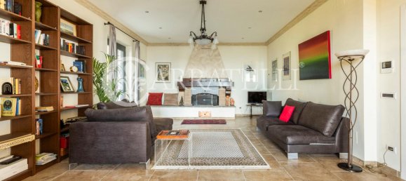 12 rooms Villa in Passignano sul Trasimeno, Italy No. 7343 29