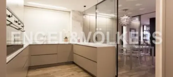 4 bedrooms Apartment in Valencia, Spain No. 174213 14