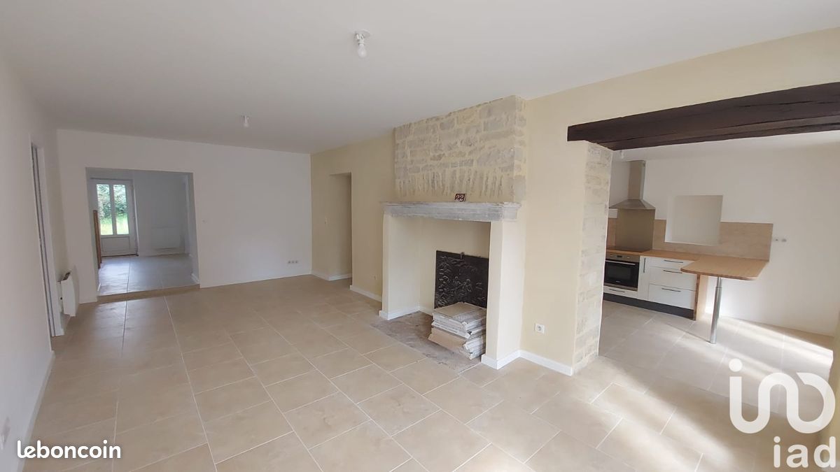 Adosado de 3 dormitorios en Essoyes, France No. 252210