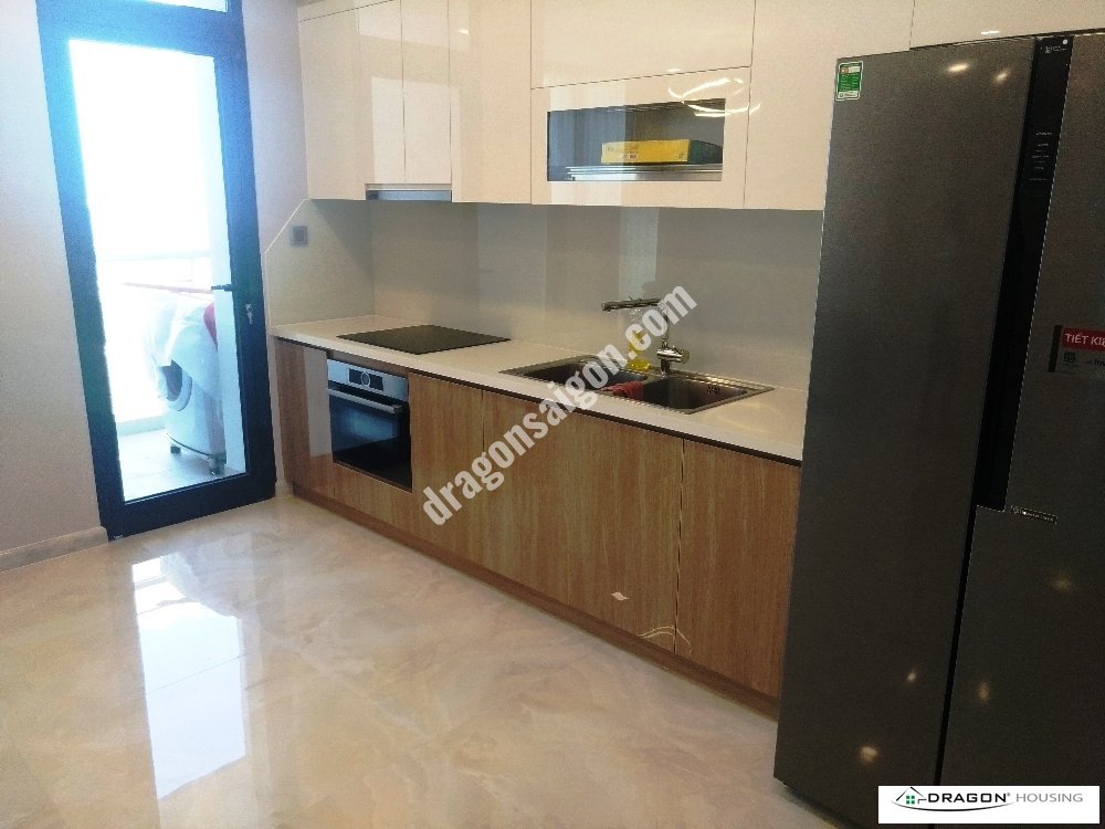 112m² Apartment in District 1, Vietnam No. 10632