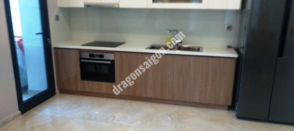 112m² Apartment in District 1, Vietnam No. 10632 3
