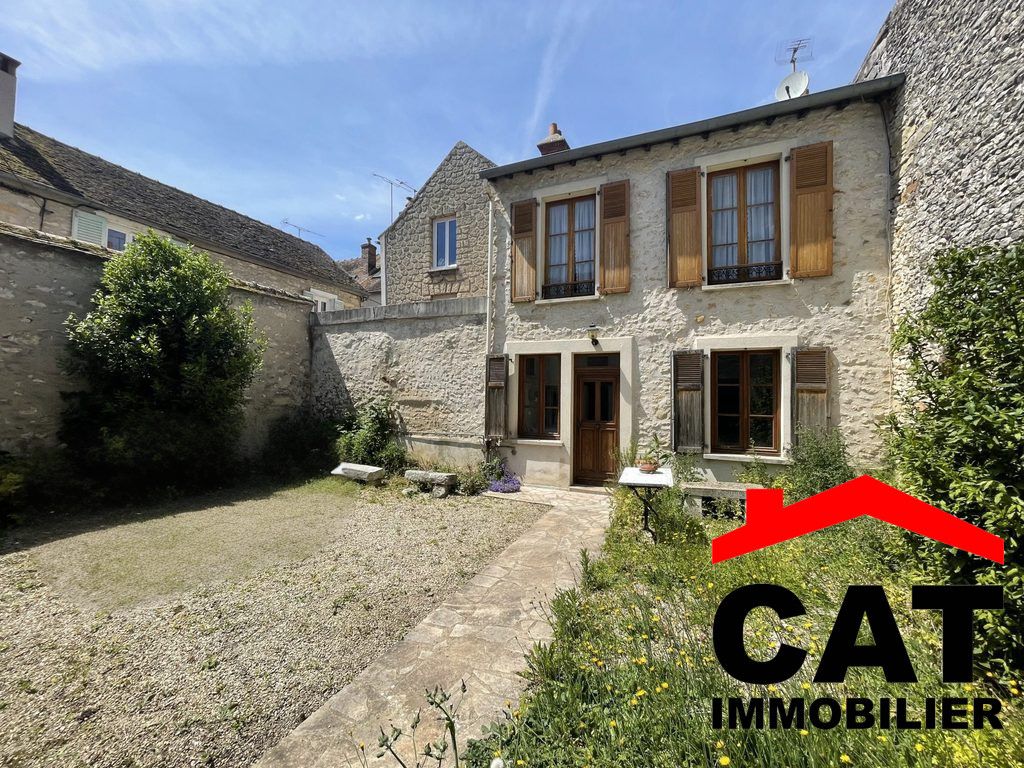 3 bedrooms House in Saint-Mammes, France No. 185341
