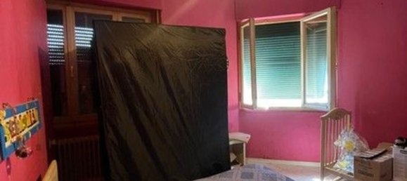 Квартира с 5 комнатами в Ареццо, Италия № 44458 8