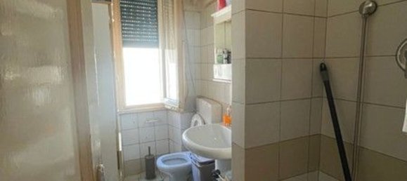 Квартира с 5 комнатами в Ареццо, Италия № 44458 10