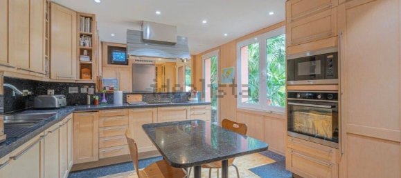 4 غرف نوم منزل في Marbella, Spain رقم 45795 18