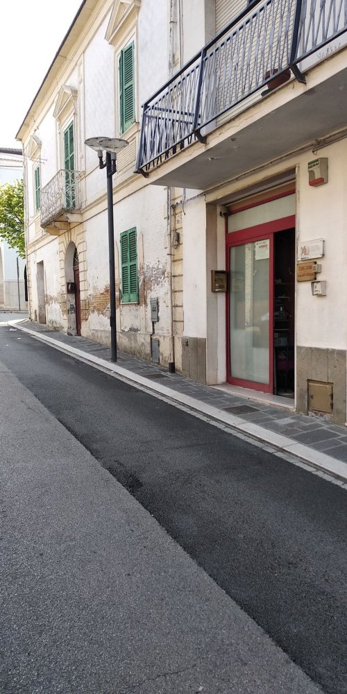 Edifício em Cupello, Italy 680 m² N.º 282172