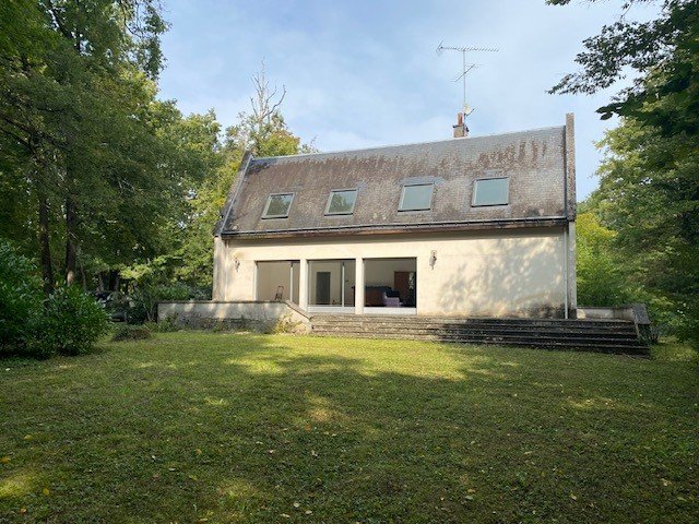 6 bedrooms House in Chambray-les-Tours, France No. 224050