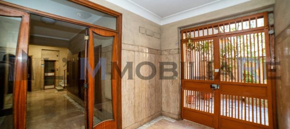 Квартира с 2 спальнями в Рим, Италия № 44858 5