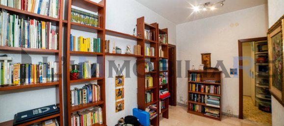 Квартира с 2 спальнями в Рим, Италия № 44858 10