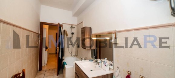 Квартира с 2 спальнями в Рим, Италия № 44858 32