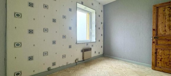 3 bedrooms Apartment in Val de Briey, France No. 90535 9