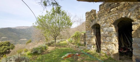4 rooms Villa in Castel Vittorio, Italy No. 178183 3