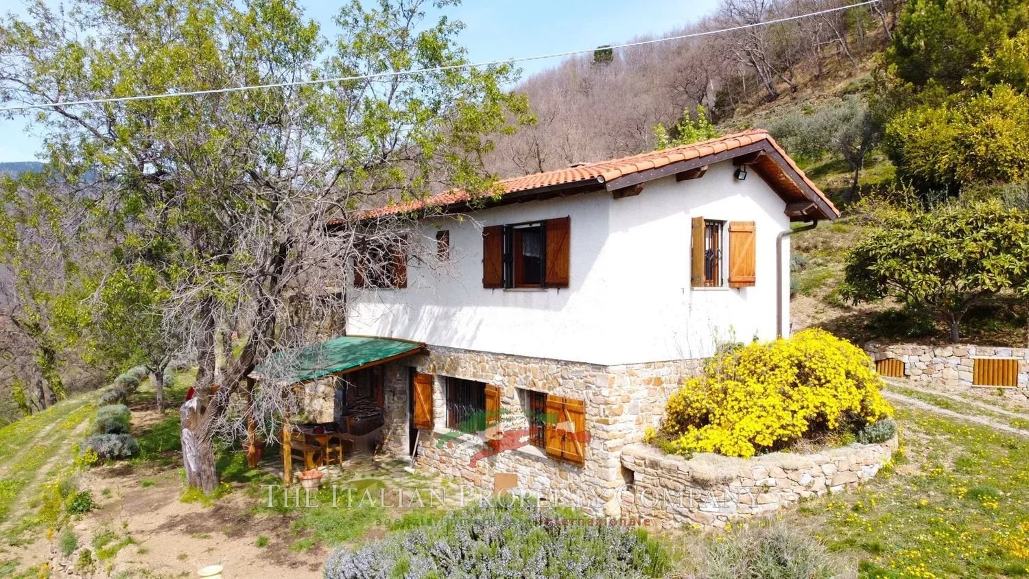 4 rooms Villa in Castel Vittorio, Italy No. 178183