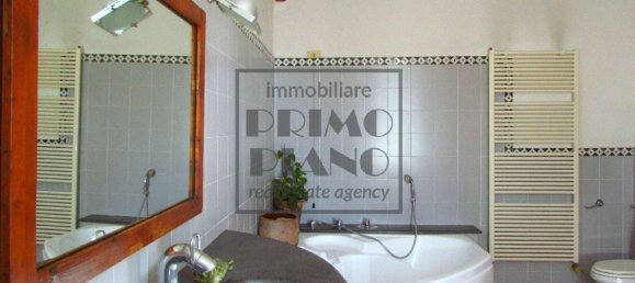Apartamento de 7 habitaciónes en Lucca, Italy No. 79105 12