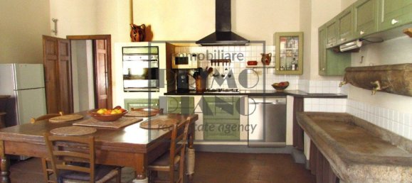 Apartamento de 7 habitaciónes en Lucca, Italy No. 79105 7