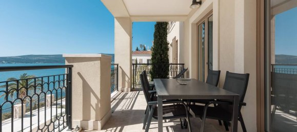 1 bedroom Apartment in Tivat, Montenegro No. 203 4