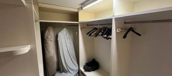 Apartamento de 4 dormitorios en Crema, Italy No. 378273 4