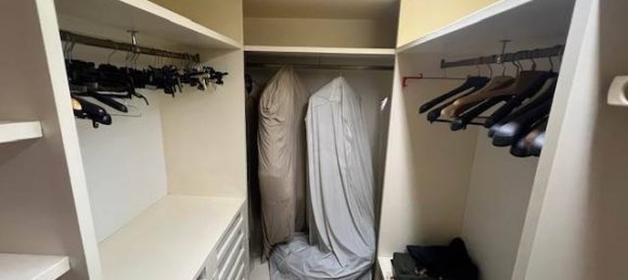 Apartamento de 4 dormitorios en Crema, Italy No. 378273 5