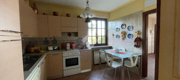 3 غرف نوم فيلا في Oleggio, Italy رقم 356656 37